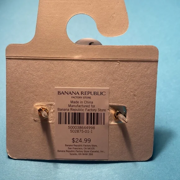 Banana Republic Faux Pearl Earrings - Picture 5 of 6